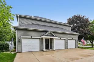 1299 Creekside Ln, Grafton, WI 53024 - Photo 58