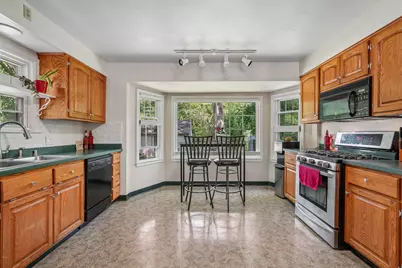 4630 W Cleveland Ave, Milwaukee, WI 53219 - Photo 24