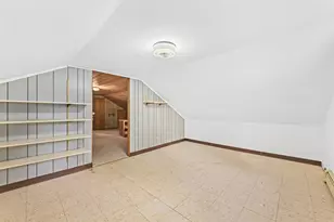 8603 N Regent Rd, Fox Point, WI 53217 - Photo 26