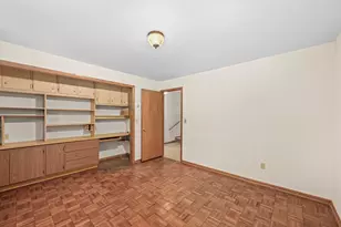 8603 N Regent Rd, Fox Point, WI 53217 - Photo 22