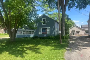 526 E Milwaukee St, Whitewater, WI 53190 - Photo 1