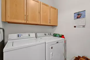 1220 E Locust St, Milwaukee, WI 53212 - Photo 24