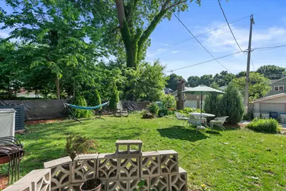 2226 N 51st St, Milwaukee, WI 53208 - Photo 22