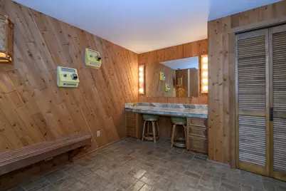 W215N5353  Ada Ct, Menomonee Falls, WI 53051 - Photo 40