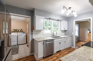 1301 31st Pl, La Crosse, WI 54601 - Photo 8