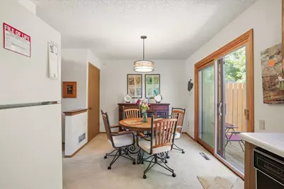 8116 S Forest Hills Cir #8116, Franklin, WI 53132 - Photo 8