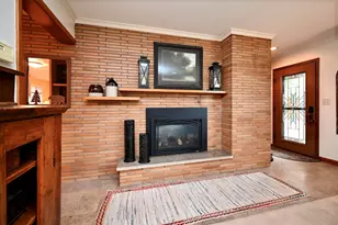 65 6th St, Winona, MN 55987 - Photo 4