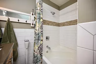 65 6th St, Winona, MN 55987 - Photo 18