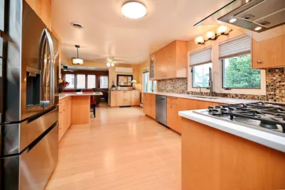 65  6th St, Winona, MN 55987 - Photo 12