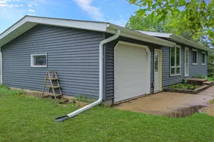402 Cardinal Ave, Rockland, WI 54653 - Photo 24