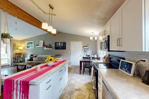 402 Cardinal Ave, Rockland, WI 54653 - Photo 10