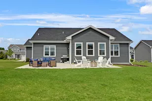 2846 Kegonsa Dr, Summit, WI 53066 - Photo 32