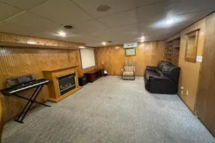 4710 W Sumac Pl, Milwaukee, WI 53219 - Photo 18
