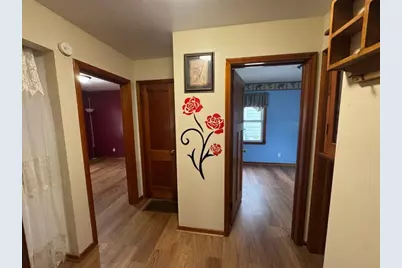 4710 W Sumac Pl, Milwaukee, WI 53219 - Photo 8