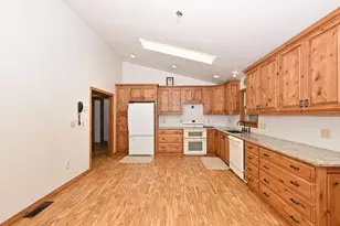 N2877 Roger Rd, Sullivan, WI 53137 - Photo 8