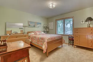 10929 W Hope Ave, Wauwatosa, WI 53222 - Photo 44