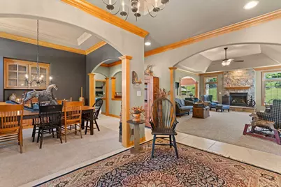 W230N7956  Bluebill Dr, Sussex, WI 53089 - Photo 4