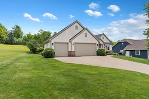W230N7956 Bluebill Dr, Sussex, WI 53089 - Photo 44