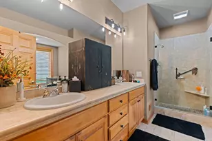 W230N7956 Bluebill Dr, Sussex, WI 53089 - Photo 20
