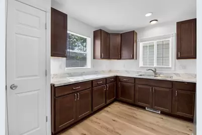 1321  Terrace Ave, Racine, WI 53403 - Photo 10