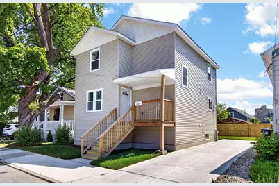 1321  Terrace Ave, Racine, WI 53403 - Photo 1