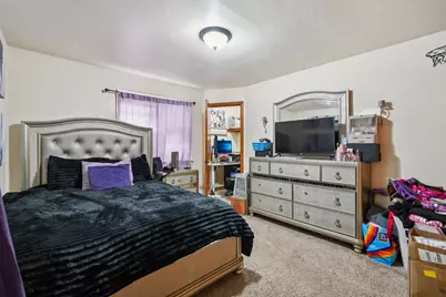 8415 W Burleigh St, Milwaukee, WI 53222 - Photo 34