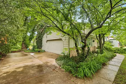7400 N Pierron Rd, Glendale, WI 53209 - Photo 38