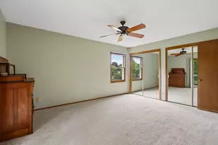 7400 N Pierron Rd, Glendale, WI 53209 - Photo 24