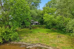 7400 N Pierron Rd, Glendale, WI 53209 - Photo 40