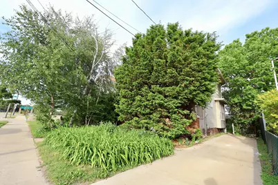 1805  Taylor Ave, Racine, WI 53403 - Photo 24