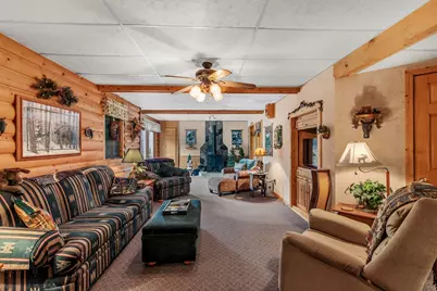 2091-2093  Cherokee St, Grafton, WI 53024 - Photo 24