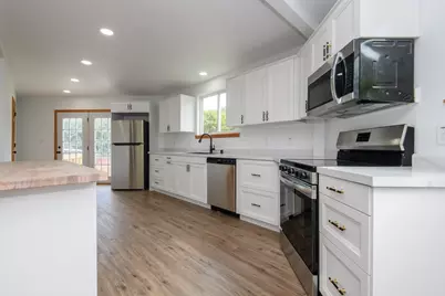 320  Mill St, Fox Lake, WI 53933 - Photo 6