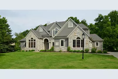 N34W33394  Hickory Ln, Nashotah, WI 53058 - Photo 4
