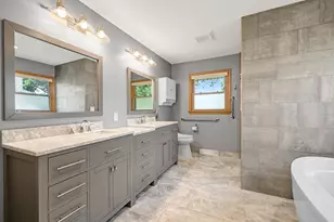 2736 Shamrock Dr, Racine, WI 53406 - Photo 20