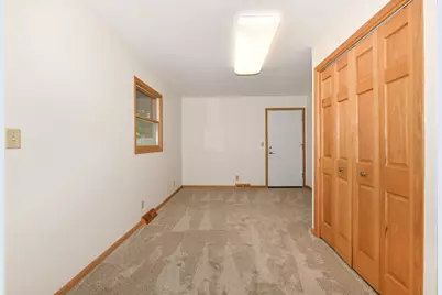 875  Plateau Ln, Brookfield, WI 53186 - Photo 16