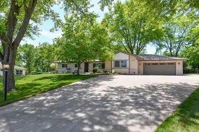 875  Plateau Ln, Brookfield, WI 53186 - Photo 42