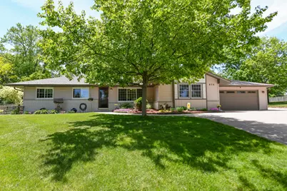 875  Plateau Ln, Brookfield, WI 53186 - Photo 1