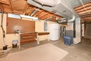875 Plateau Ln, Brookfield, WI 53186 - Photo 30