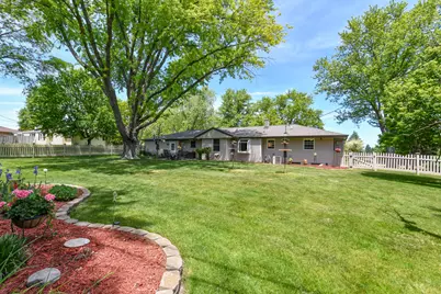 875  Plateau Ln, Brookfield, WI 53186 - Photo 34