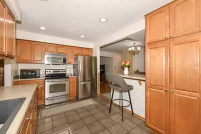 875  Plateau Ln, Brookfield, WI 53186 - Photo 18
