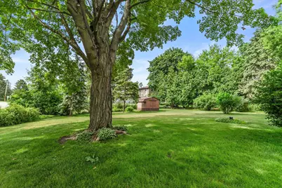12115 W Luther Ave, Hales Corners, WI 53130 - Photo 30