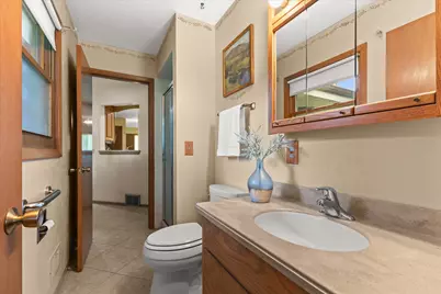 12115 W Luther Ave, Hales Corners, WI 53130 - Photo 18