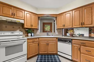 12115 W Luther Ave, Hales Corners, WI 53130 - Photo 6
