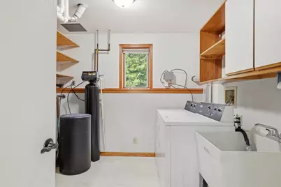 W226N8085  Rolling Hills Dr, Lisbon, WI 53089 - Photo 24