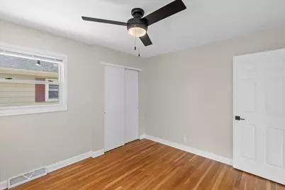 1329  Indiana St, Racine, WI 53405 - Photo 16