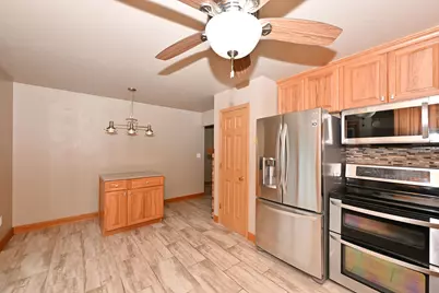 12237 W Larkspur Rd, Franklin, WI 53132 - Photo 12
