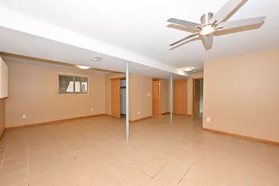 12237 W Larkspur Rd, Franklin, WI 53132 - Photo 26