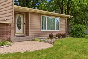 205 3rd Ave, Holmen, WI 54636 - Photo 4