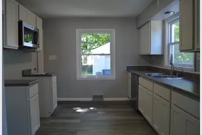 4844 N 54th St, Milwaukee, WI 53218 - Photo 4