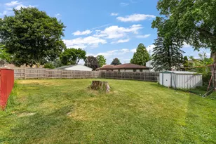 218 E Washington St, Slinger, WI 53086 - Photo 10